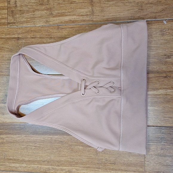 Aerie Offline Ribbed Lace Up Sports Bra - Picture 8 of 12
